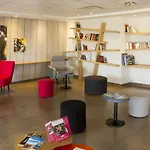 מלון The Originals City, Ecoparc, Montpellier Est 3*