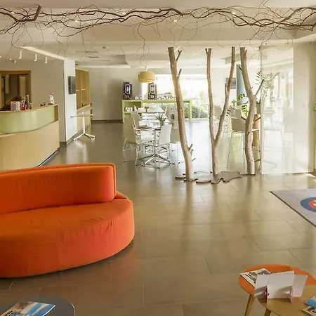 The Originals City, Ecoparc, Montpellier Est Hotel Saint-Aunes