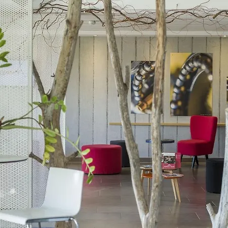 Hotel The Originals City, Ecoparc, Montpellier Est Saint-Aunes