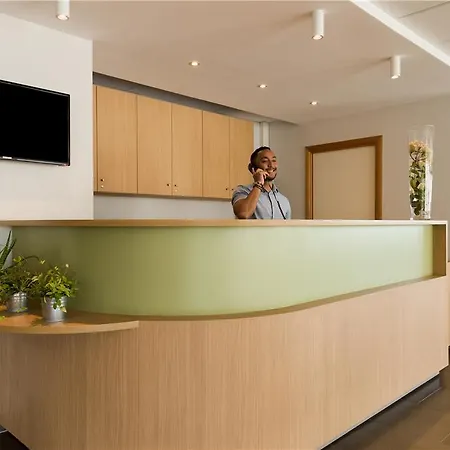 Hotel The Originals City, Ecoparc, Montpellier Est 3*