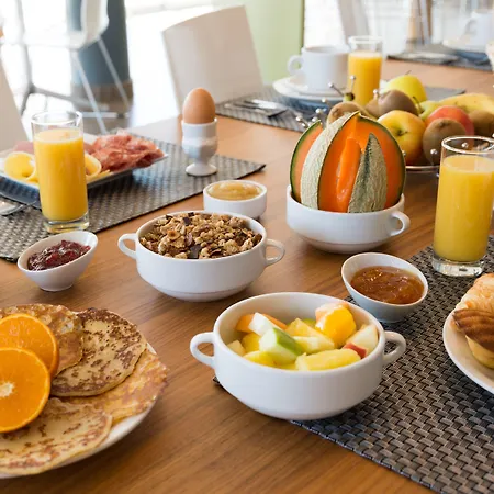 Hotel The Originals City, Ecoparc, Montpellier Est Saint-Aunes