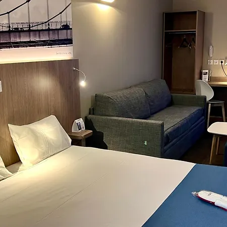 Hotel The Originals City, Ecoparc, Montpellier Est 3*