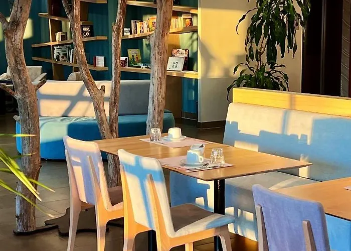 The Originals City, Ecoparc, Montpellier Est 酒店 3*