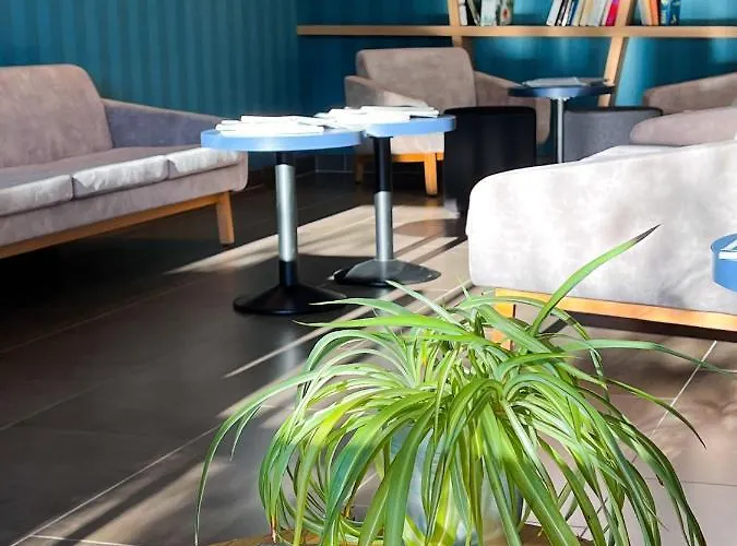 The Originals City, Ecoparc, Montpellier Est 호텔 3*