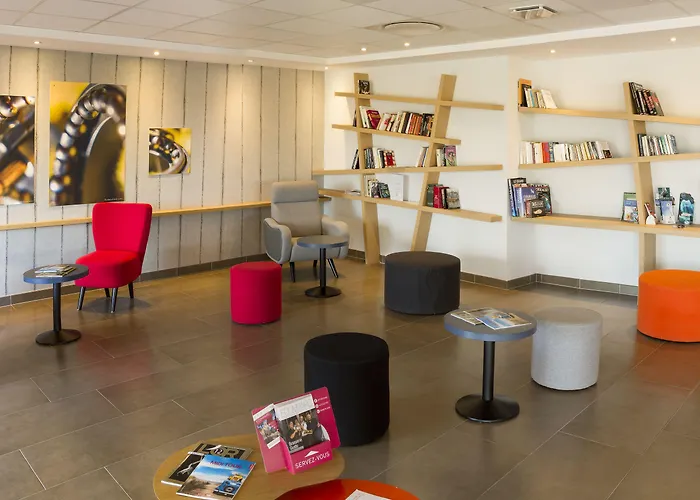 ホテル The Originals City, Ecoparc, Montpellier Est 3*