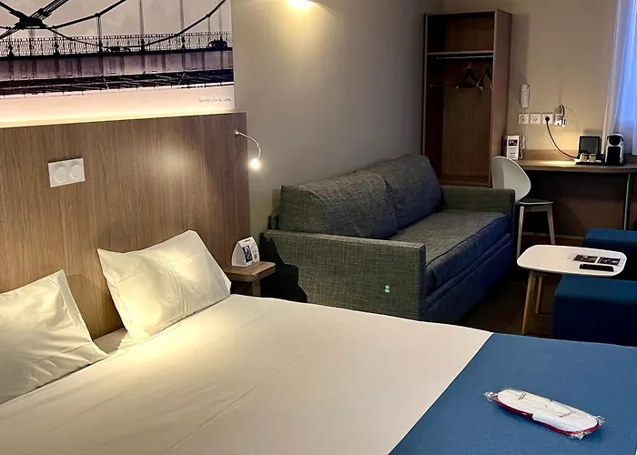 호텔 The Originals City, Ecoparc, Montpellier Est 3*